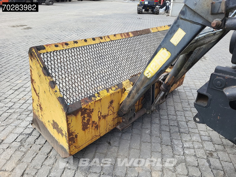 Farm tractor Mercedes-Benz MB Trac 800 Trac 800 4X4: picture 13