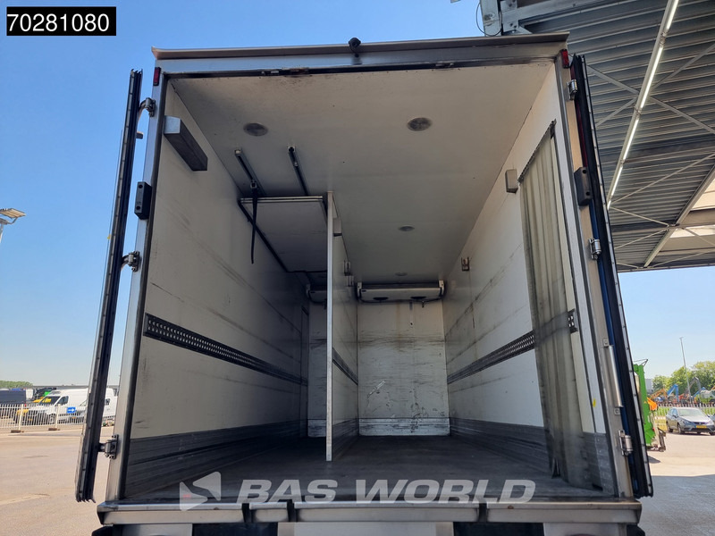 Scania P230 4X2 NL-Truck Carrier Ladebordwand Navi Euro 5 - Refrigerator truck: picture 3 Scania P230 4X2 NL-Truck Carrier Ladebordwand Navi Euro 5 - Refrigerator truck: picture 3