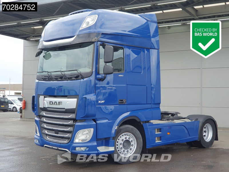 Tractor unit DAF XF 480 4X2 SSC Retarder 2x Tanks Standklima ACC: picture 1