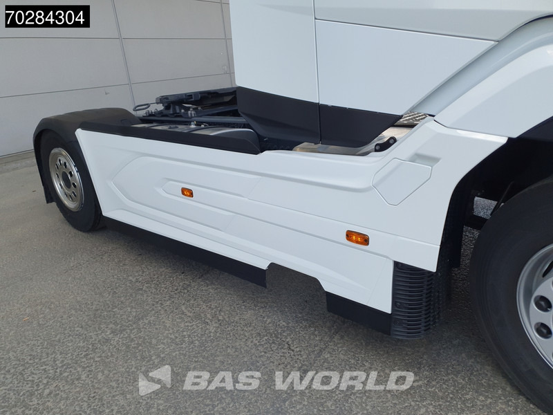 New Tractor unit DAF XG 480 XG 4X2 NEW! XG 2xTanks ACC LED Euro 6: picture 16