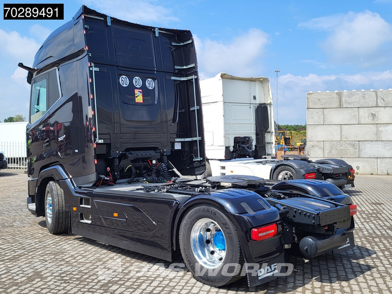 DAF XG+ 530 4X2 Full-Air Retarder 2xTanks Leder Standklima Alcoa's ACC LED Euro 6 - Tractor unit: picture 2 DAF XG+ 530 4X2 Full-Air Retarder 2xTanks Leder Standklima Alcoa's ACC LED Euro 6 - Tractor unit: picture 2