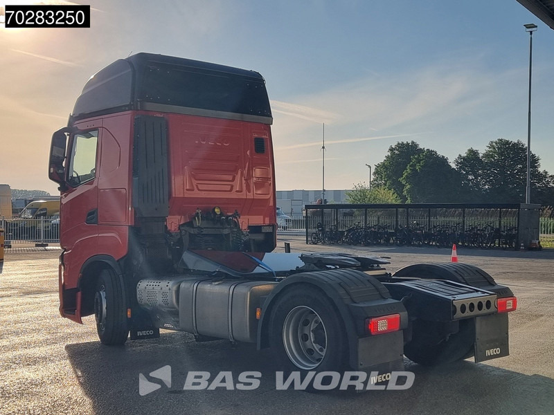 Iveco S-Way 490 4X2 DAMAGED! chassis bent 2x Tanks LED Navi Euro 6 - Tractor unit: picture 2 Iveco S-Way 490 4X2 DAMAGED! chassis bent 2x Tanks LED Navi Euro 6 - Tractor unit: picture 2