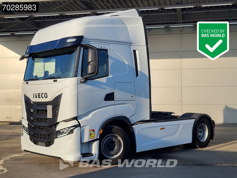 Iveco S-Way 490 4X2 Retarder Standklima 2xTanks Navi ACC LED Euro 6 - Tractor unit: picture 1 Iveco S-Way 490 4X2 Retarder Standklima 2xTanks Navi ACC LED Euro 6 - Tractor unit: picture 1