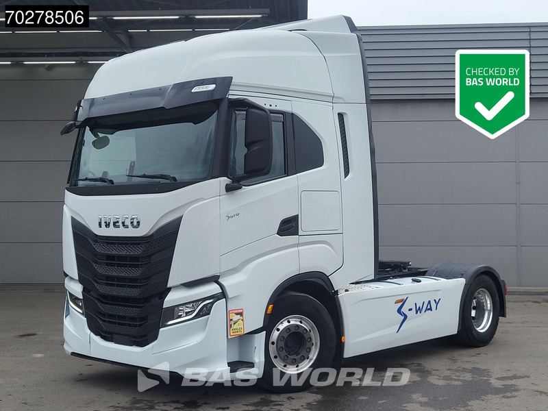 Iveco S-Way 570 S-Way 4X2 Retarder 2x Tanks Standklima Navi Alcoa's - Tractor unit: picture 1 Iveco S-Way 570 S-Way 4X2 Retarder 2x Tanks Standklima Navi Alcoa's - Tractor unit: picture 1