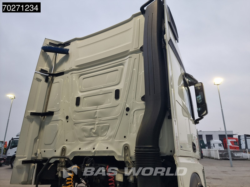 Mercedes-Benz Actros 1842 4X2 GigaSpace 2x Tanks Standklima - Tractor unit: picture 5 Mercedes-Benz Actros 1842 4X2 GigaSpace 2x Tanks Standklima - Tractor unit: picture 5