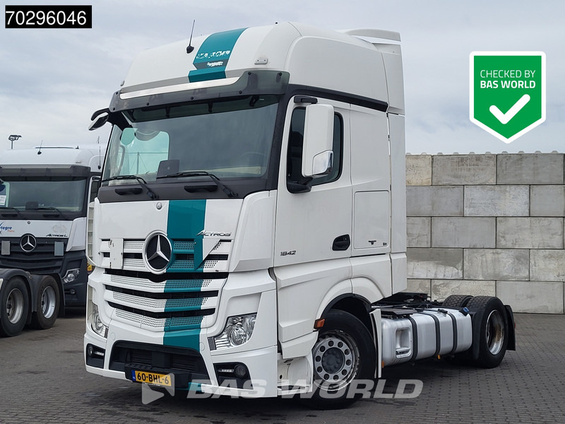 Mercedes-Benz Actros 1842 Actros 4X2 GigaSpace NL-Truck Mega 2xTanks ACC Standklima Euro 6 - Tractor unit: picture 1 Mercedes-Benz Actros 1842 Actros 4X2 GigaSpace NL-Truck Mega 2xTanks ACC Standklima Euro 6 - Tractor unit: picture 1