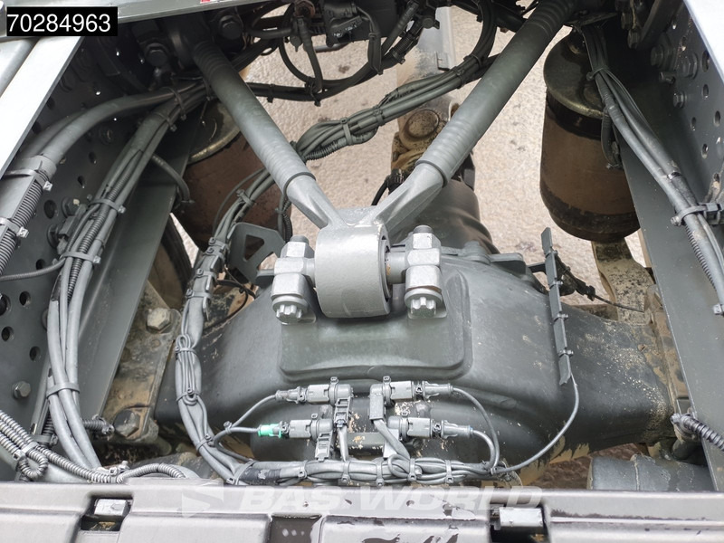 Tractor unit Mercedes-Benz Actros 1845 4X2 ClassicSpace Retarder Euro 6: picture 15