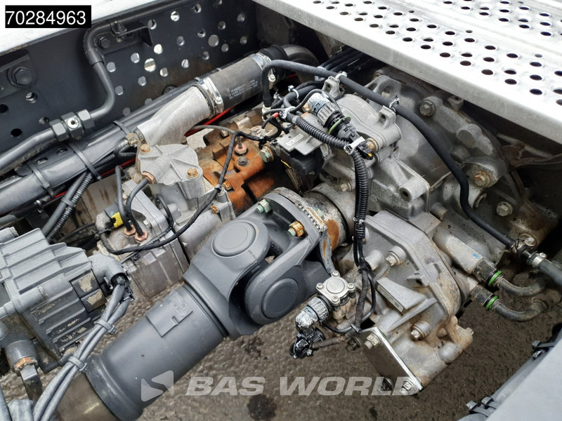 Tractor unit Mercedes-Benz Actros 1845 4X2 ClassicSpace Retarder Euro 6: picture 14