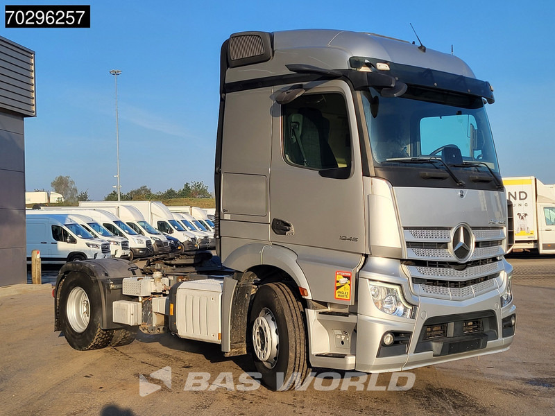 Mercedes-Benz Actros 1846 Actros 4X2 StreamSpace Compressor MirrorCam Navi Euro 6 - Tractor unit: picture 3 Mercedes-Benz Actros 1846 Actros 4X2 StreamSpace Compressor MirrorCam Navi Euro 6 - Tractor unit: picture 3