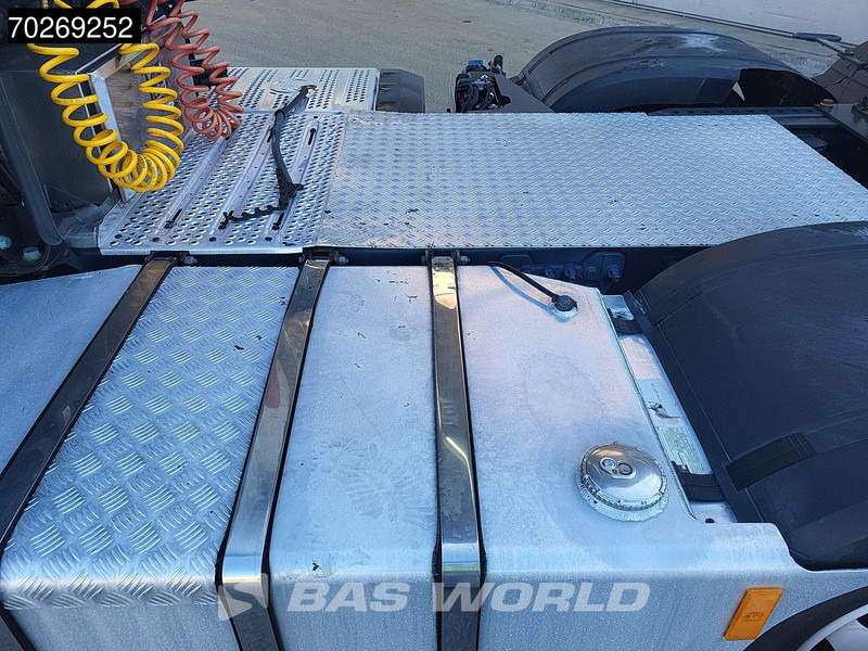Mercedes-Benz Actros 2540 Actros 6X2 StreamSpace MP5 Lift + Lenkachse - Tractor unit: picture 3 Mercedes-Benz Actros 2540 Actros 6X2 StreamSpace MP5 Lift + Lenkachse - Tractor unit: picture 3