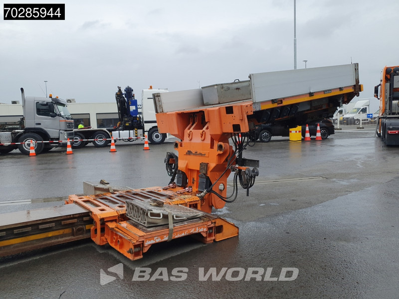 Tractor unit Mercedes-Benz Actros 8X4 180T GigaSpace Retarder Hydrauliek BigAxle Alcoa´s // Lowbed Trailer / 6 Axles / Hydraulic Pendle Axles / Extendable: picture 13