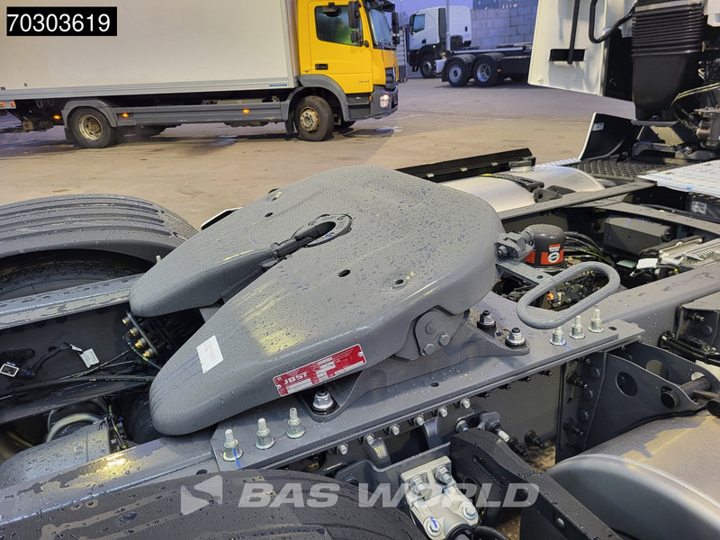 New Tractor unit Renault T 520 4X2 NEW! Retarder 2xTanks ACC Standklima LED: picture 13 New Tractor unit Renault T 520 4X2 NEW! Retarder 2xTanks ACC Standklima LED: picture 13