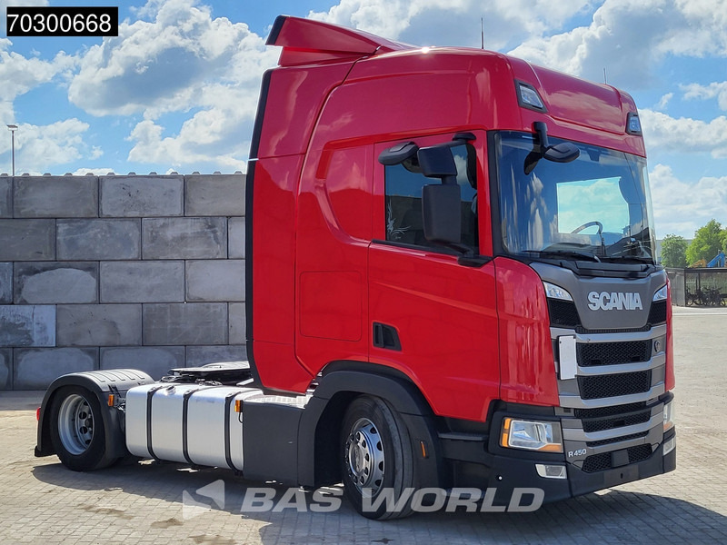 Scania R450 R 4X2 COMING SOON! Mega Retarder 2x Tanks - Tractor unit: picture 5 Scania R450 R 4X2 COMING SOON! Mega Retarder 2x Tanks - Tractor unit: picture 5
