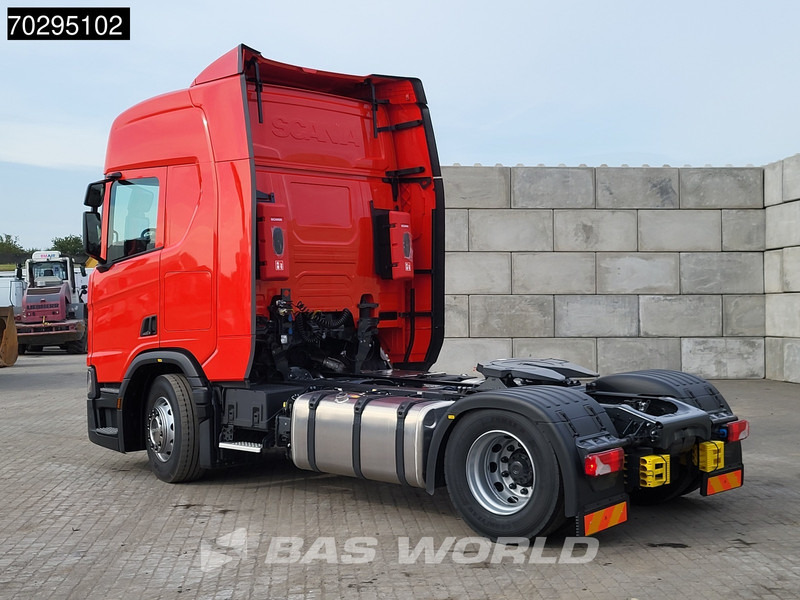 Scania R460 4X2 NEW! Retarder 2xTanks ACC LED Euro 6 - Tractor unit: picture 2 Scania R460 4X2 NEW! Retarder 2xTanks ACC LED Euro 6 - Tractor unit: picture 2