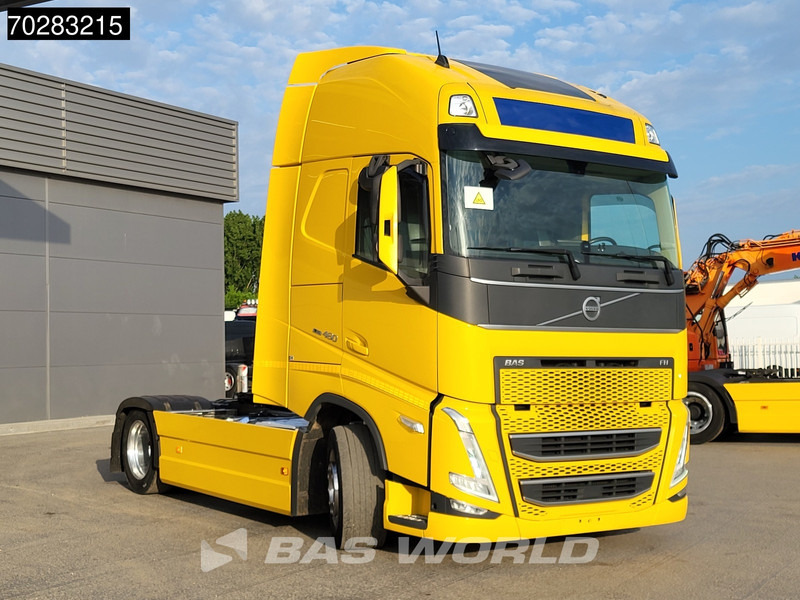 Volvo FH 460 4X2 LNG XL VEB+ 2x Tanks Full-Air I-ParkCool ACC Alcoa´s LED - Tractor unit: picture 3 Volvo FH 460 4X2 LNG XL VEB+ 2x Tanks Full-Air I-ParkCool ACC Alcoa´s LED - Tractor unit: picture 3