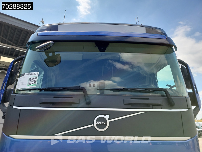 Tractor unit Volvo FH 500 4X2 XL Retarder 2x Tanks Full air Standklima Euro 6: picture 18