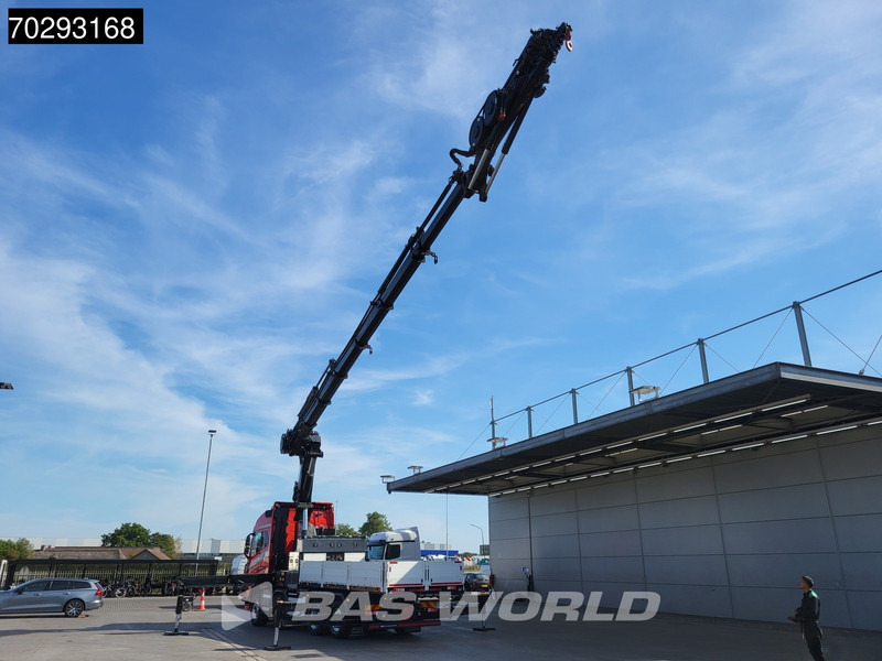 Volvo FH16 650 FH16 8X2 Tractorhead HMF 7020K-RCS Crane + Fly-Jib Lift+Steering Axle Navi ACC - Tractor unit: picture 2 Volvo FH16 650 FH16 8X2 Tractorhead HMF 7020K-RCS Crane + Fly-Jib Lift+Steering Axle Navi ACC - Tractor unit: picture 2