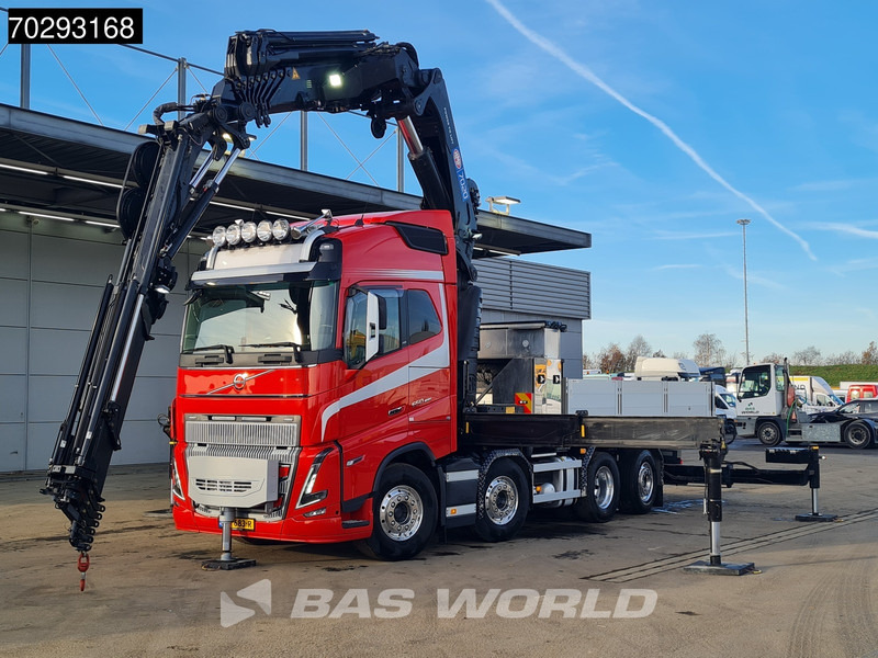 Volvo FH16 650 FH16 8X2 Tractorhead HMF 7020K-RCS Crane + Fly-Jib Lift+Steering Axle Navi ACC - Tractor unit: picture 5 Volvo FH16 650 FH16 8X2 Tractorhead HMF 7020K-RCS Crane + Fly-Jib Lift+Steering Axle Navi ACC - Tractor unit: picture 5