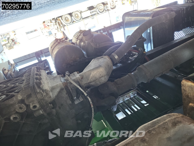 Volvo FE 320 FE 4X2 NL-Truck Low Mileage 14 tons Hyva-Lift Automatic Euro 6 - Skip loader truck: picture 3 Volvo FE 320 FE 4X2 NL-Truck Low Mileage 14 tons Hyva-Lift Automatic Euro 6 - Skip loader truck: picture 3