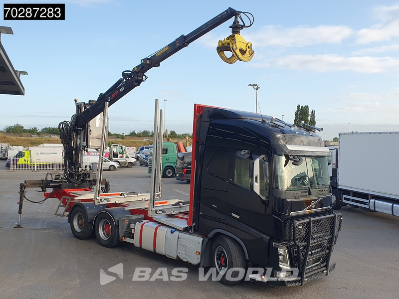 Volvo FH16 750 FH16 6X4 HIAB E96S 79 wood crane Retarder Dynamic-Steering Big-Axle Euro 6 - Timber truck, Crane truck: picture 3 Volvo FH16 750 FH16 6X4 HIAB E96S 79 wood crane Retarder Dynamic-Steering Big-Axle Euro 6 - Timber truck, Crane truck: picture 3