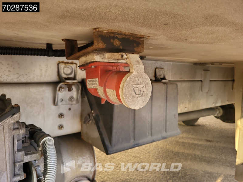 Refrigerator truck Volvo FL 260 4X2 Carrier Supra 750Nordic Ladebordwand Manual Euro 5: picture 17