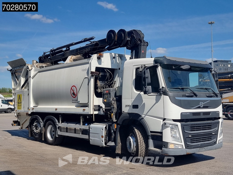 Garbage truck Volvo FM 370 6X2 Hiab X-Hipro 162 Kran GeesinkNorba Lift+Lenkachse VEB Euro 6: picture 15