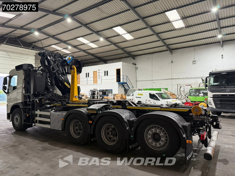 Volvo FM 460 8X4 NEW! Palfinger Q200Z95TR HPLS Crane + HT 24 TEC Hooklift ACC LED - Hook lift truck, Crane truck: picture 5 Volvo FM 460 8X4 NEW! Palfinger Q200Z95TR HPLS Crane + HT 24 TEC Hooklift ACC LED - Hook lift truck, Crane truck: picture 5