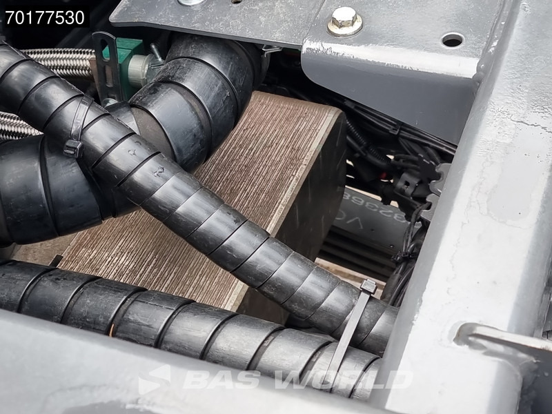 New Tipper Volvo FMX 520 10X4 50T Payload 30m3 Retarder Lift+Lenkachse Euro 3: picture 16 New Tipper Volvo FMX 520 10X4 50T Payload 30m3 Retarder Lift+Lenkachse Euro 3: picture 16