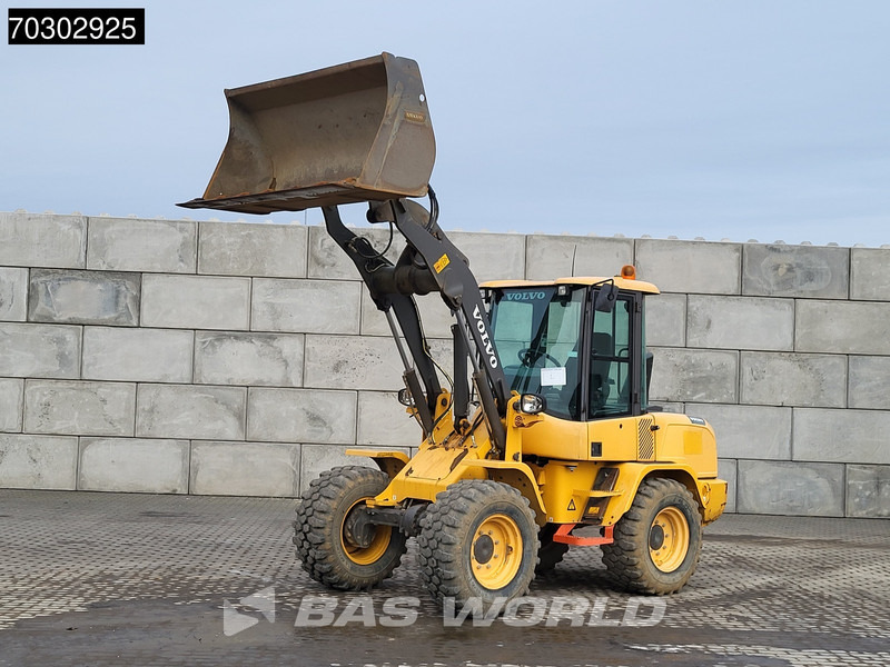 Volvo L30 G - Wheel loader: picture 3 Volvo L30 G - Wheel loader: picture 3