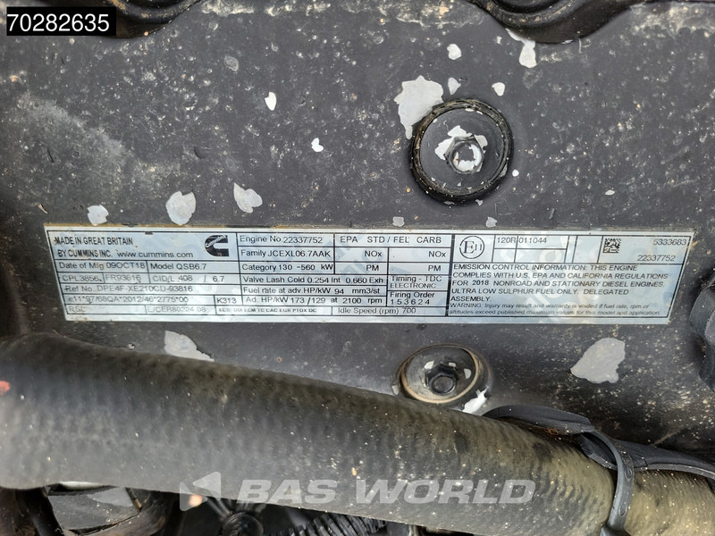 Crawler excavator XCMG XE210 E XE210 OIL QUICK: picture 16