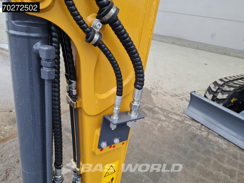 New Mini excavator XCMG XE27 E 2 YEARS FACTORY WARRANTY - KUBOTA ENGINE: picture 12