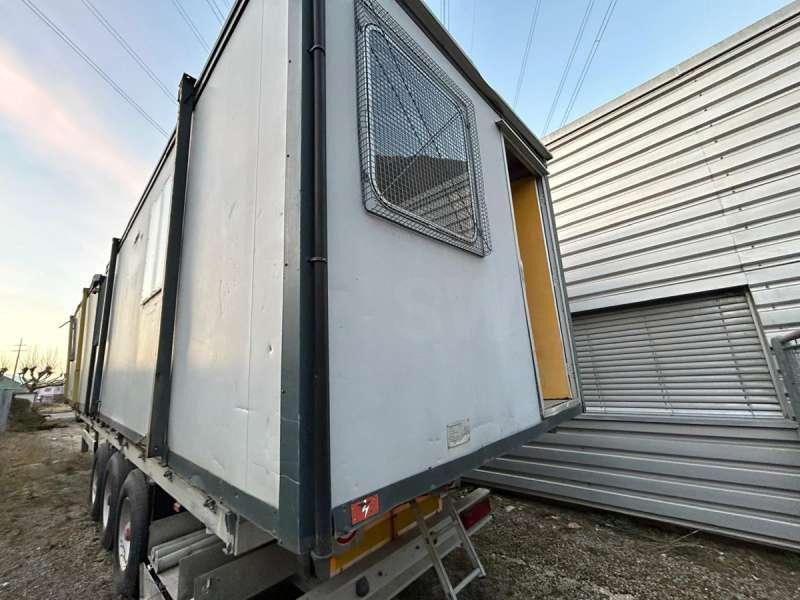 Construction container 15 M2 - Lot de 2 avec remorque (départ Suisse): picture 12
