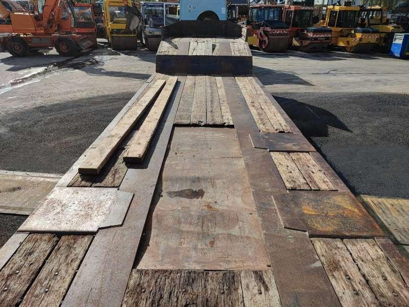 Low loader semi-trailer Actm 3 ESSIEUX: picture 35