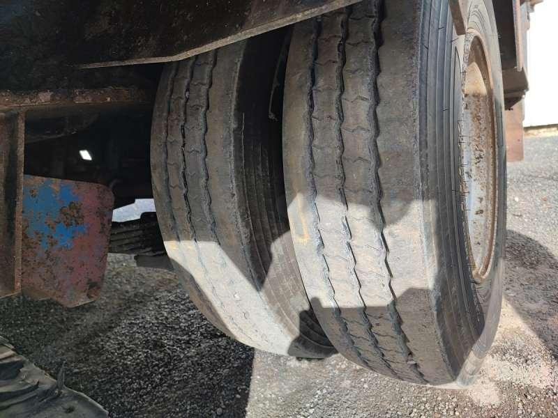 Low loader semi-trailer Actm 3 ESSIEUX: picture 22