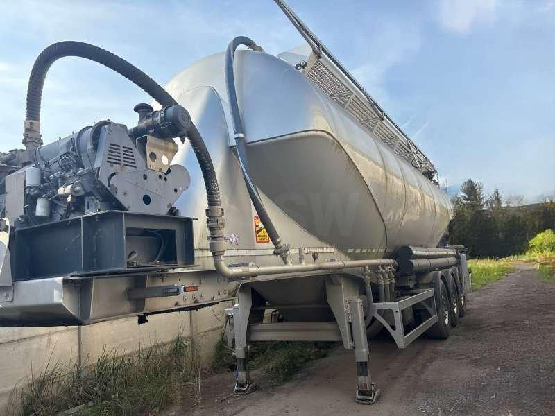 Ardor 3 ESSIEUX - Tank semi-trailer: picture 1 Ardor 3 ESSIEUX - Tank semi-trailer: picture 1