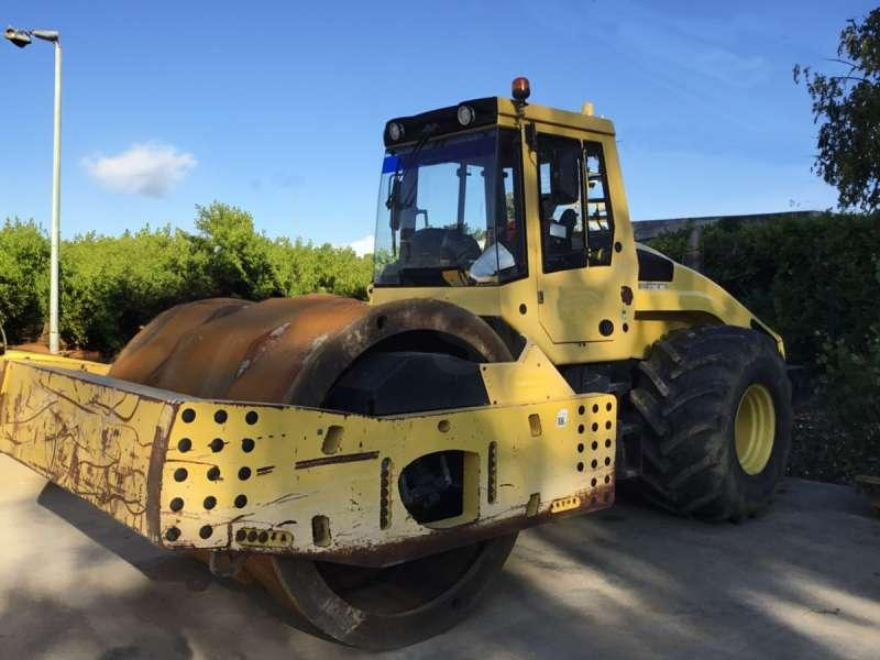 Bomag BW 226 DI-4 BVC - Combination roller: picture 1 Bomag BW 226 DI-4 BVC - Combination roller: picture 1