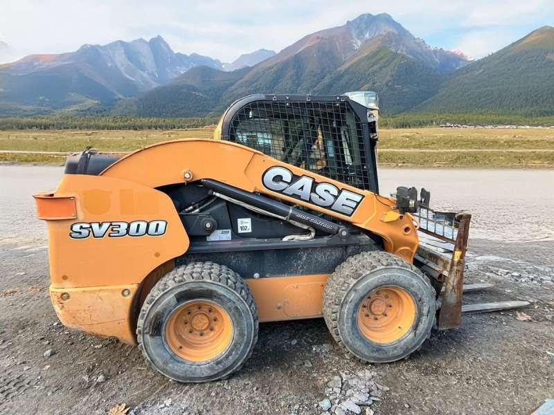 Case SV300 - Skid steer loader: picture 3 Case SV300 - Skid steer loader: picture 3