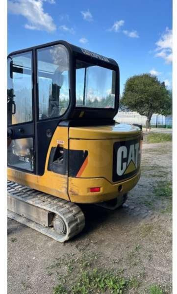Caterpillar 302.5C - Mini excavator: picture 2 Caterpillar 302.5C - Mini excavator: picture 2