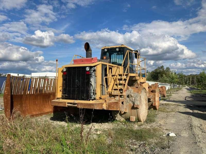 Caterpillar 826GII - Compactor: picture 4 Caterpillar 826GII - Compactor: picture 4