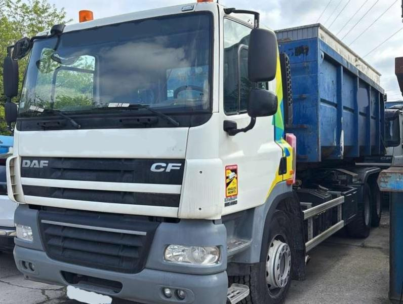 DAF Camion Ampliroll DAF 85.460 6x4 CF - Hook lift truck: picture 1 DAF Camion Ampliroll DAF 85.460 6x4 CF - Hook lift truck: picture 1