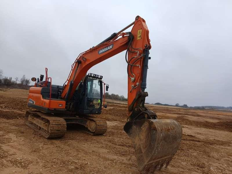 Doosan DX140LC-5 - Crawler excavator: picture 1 Doosan DX140LC-5 - Crawler excavator: picture 1