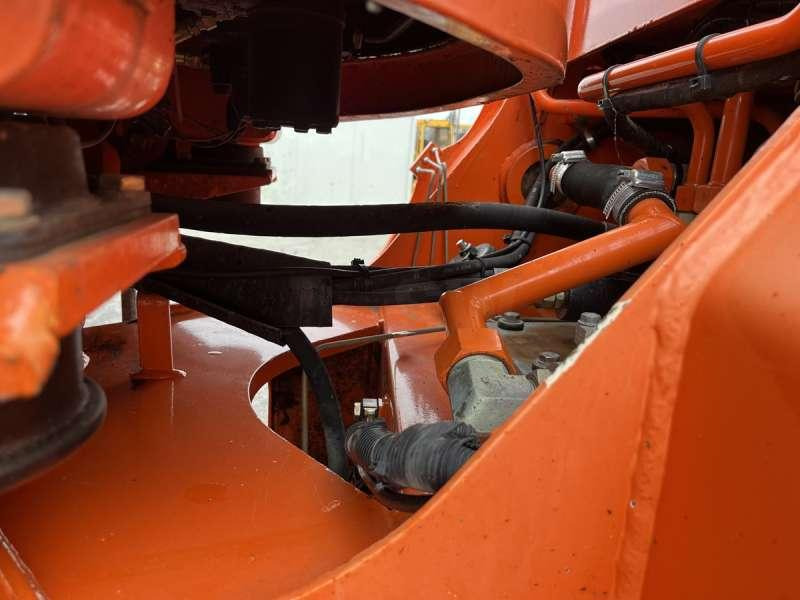 Wheel loader Hitachi W130A: picture 25