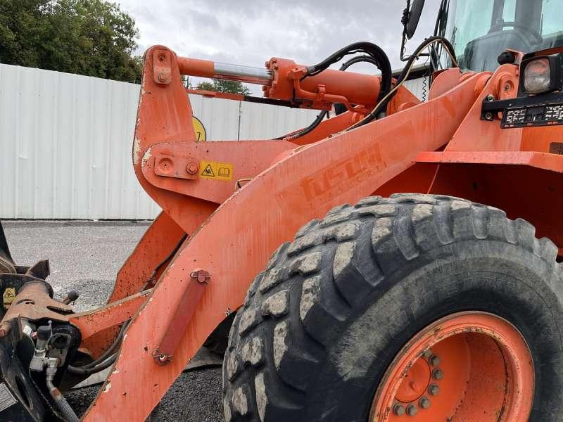 Wheel loader Hitachi W130A: picture 12