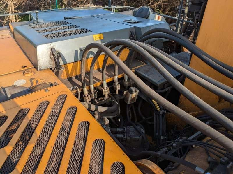 Liebherr 934C ELECTRIQUE - Waste/ Industry handler: picture 3 Liebherr 934C ELECTRIQUE - Waste/ Industry handler: picture 3