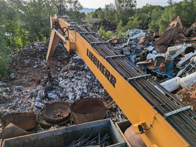 Liebherr 934C ELECTRIQUE - Waste/ Industry handler: picture 2 Liebherr 934C ELECTRIQUE - Waste/ Industry handler: picture 2