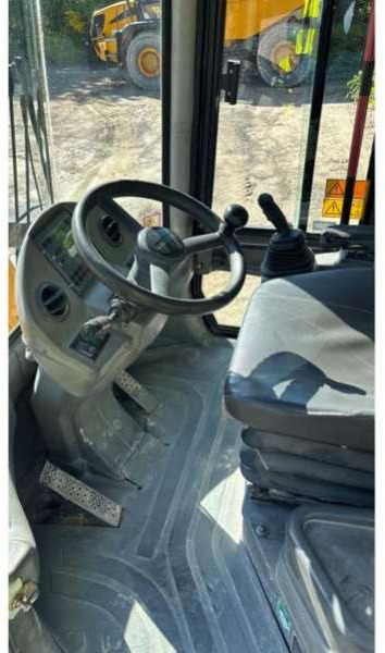 Wheel loader Liebherr L514: picture 7