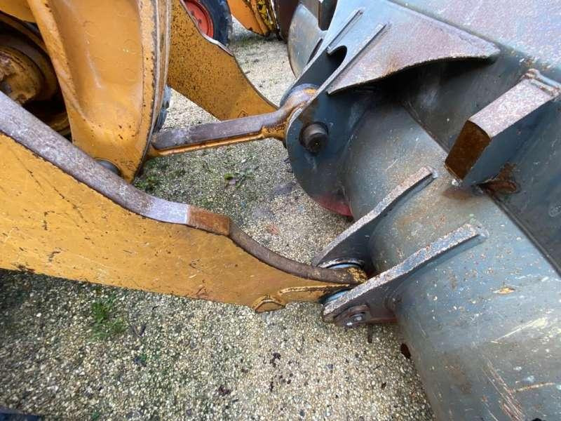 Wheel loader Liebherr L554: picture 30