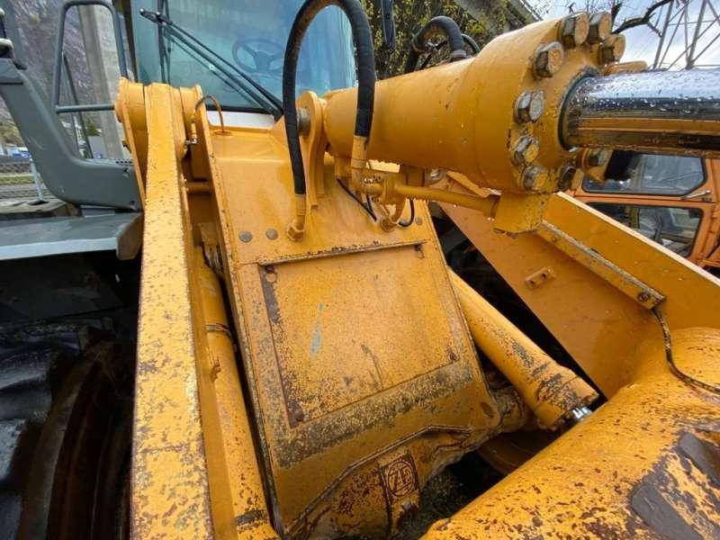 Wheel loader Liebherr L554: picture 29