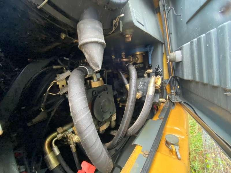 Wheel loader Liebherr L554: picture 36