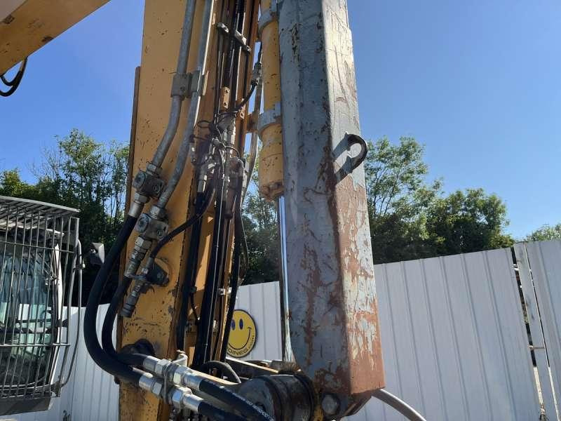 Crawler excavator Liebherr R924 Compact Litronic: picture 22